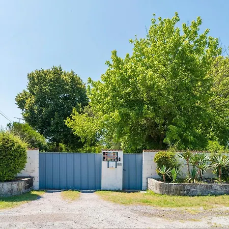 2 - Domaine Des Landes Camping *